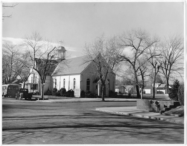 La parroquia St. Mary original, en la esquina de las calles Nevada y Powers, en Littleton. (Foto cortesía de la parroquia St. Mary, Littleton)
