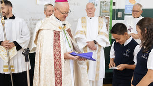 Más espacio para futuros santos: Escuela Católica STEM Sts. Peter and Paul inaugura nuevo edificio en Wheat Ridge