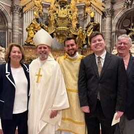 Diácono transitorio más reciente del norte de Colorado es ordenado en la Basílica de San Pedro