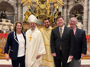 Diácono transitorio más reciente del norte de Colorado es ordenado en la Basílica de San Pedro