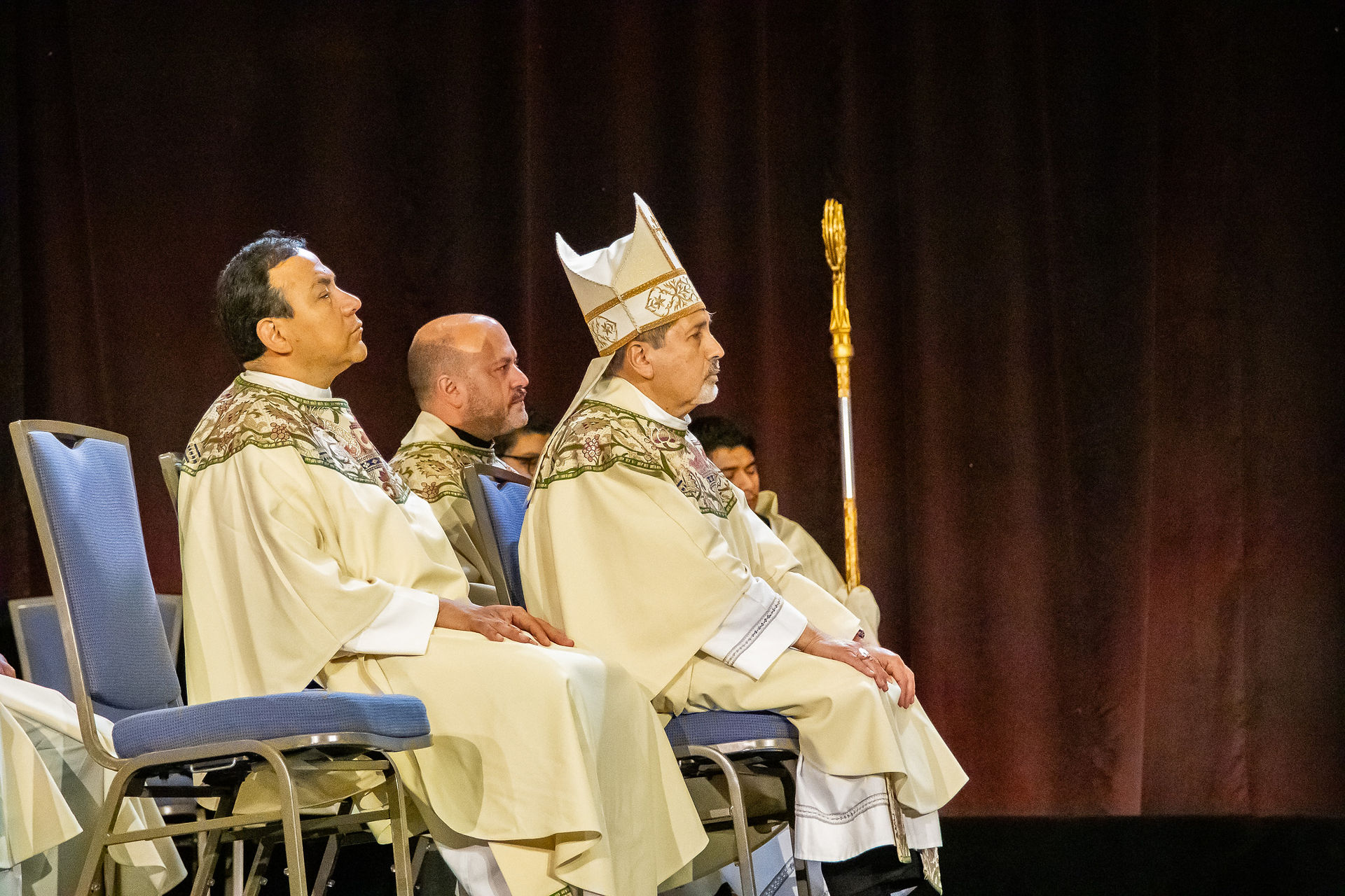 Obispo auxiliar de Denver, Mons. Jorge Rodríguez, durante la santa Misa de la Convención Eucarística