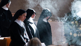 Amor invisible por el prójimo: Caridad espiritual de las monjas de la abadía de Santa Walburga