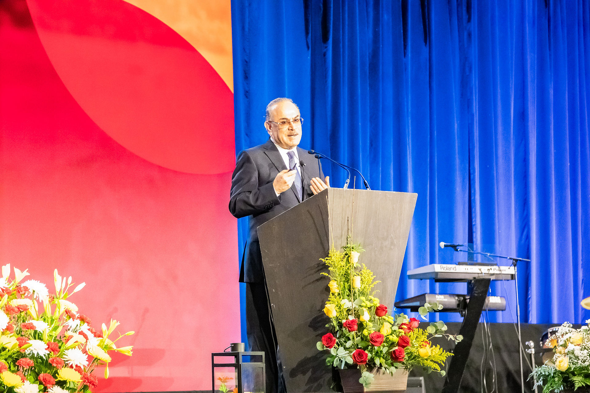Dr. Ricardo Castañón
