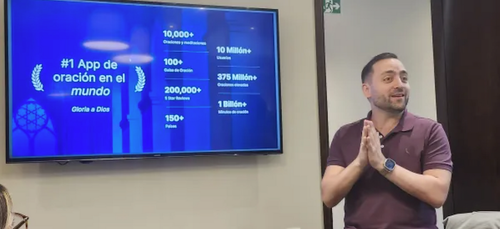 El director de Hallow Latinoamérica, Juan Manuel González, explica el crecimiento de la aplicación desde que fue creada en 2018. Crédito: Eduardo Berdejo (ACI).