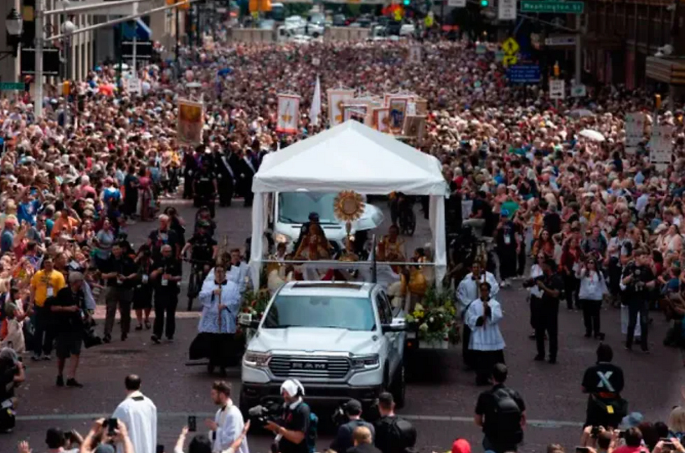 La procesión eucarística del sábado 20 de julio en las calles de Indianápolis | Crédito: Jeffrey Bruno