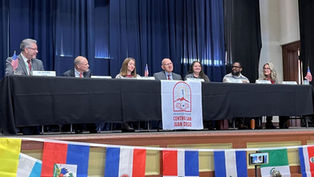 Centro San Juan Diego lleva a cabo su primera celebración de ciudadanía