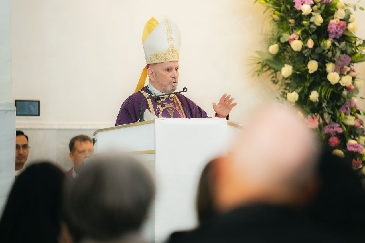 El arzobispo animó a los fieles a conocer y escuchar a la Virgen, conocerla y dejarse guiar por ella